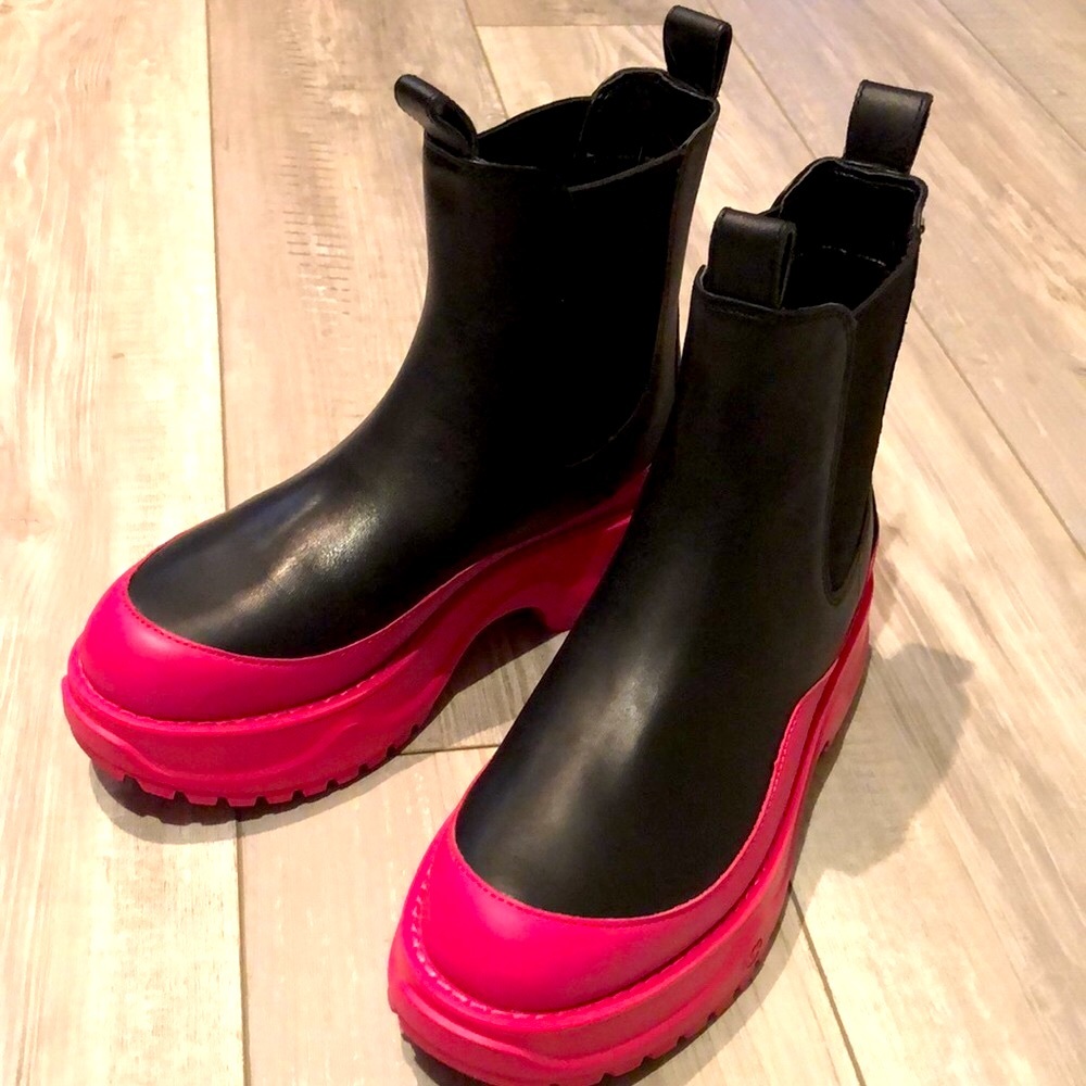 🌟MK Dupree ankle boots - Picture 2 of 9